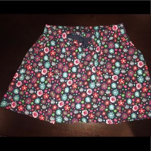 Floral skort, navy blue background